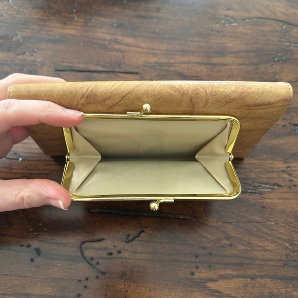 Vintage Buxton Genuine Leather Wallet Checkbook Holder Card Organizer Tan - Picture 4 of 10